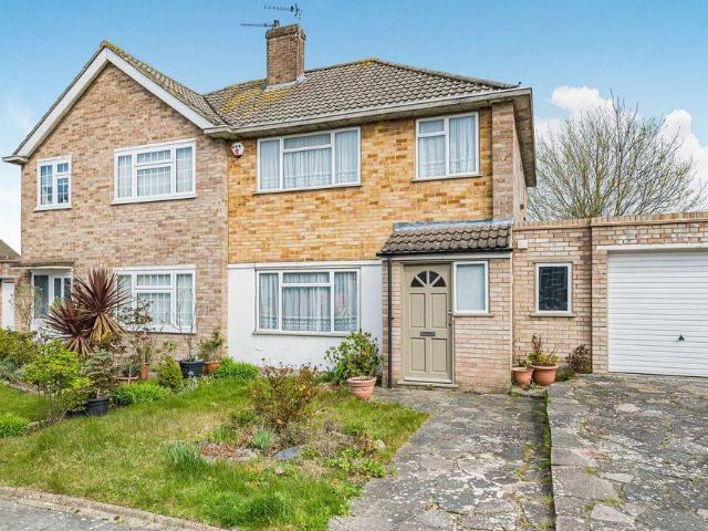 House for sale in Longlands, Frognal