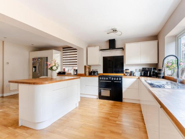 House for sale in Feckenham, City Of Bristol