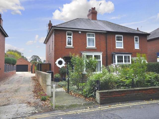 House for sale in Thorne, Doncaster