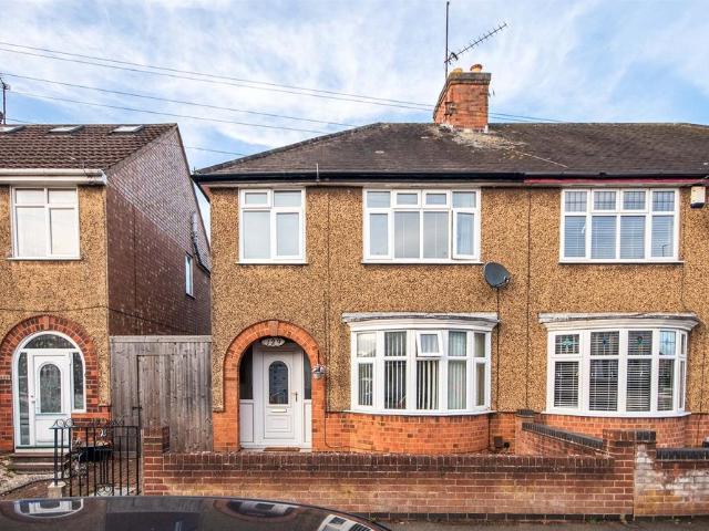 House for sale in Desborough