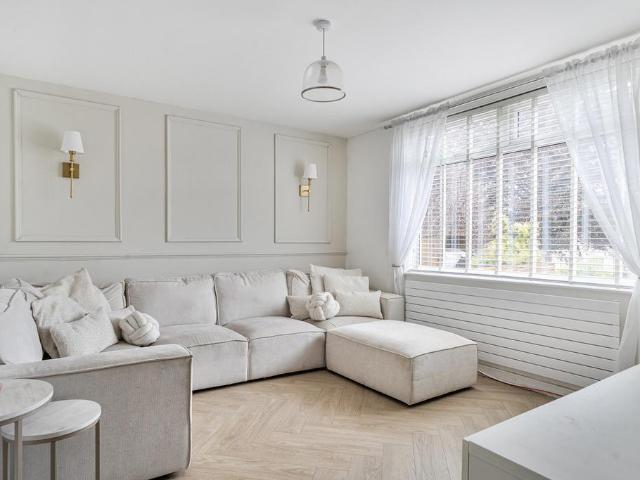 House for sale in Hanham Abbots, Kingswood