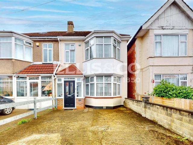 House for sale in Alperton, Greater London