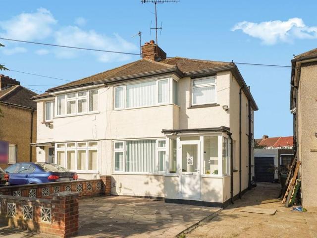 House for sale in Lane, Greater London