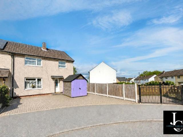 House for sale in Woodside, Telford