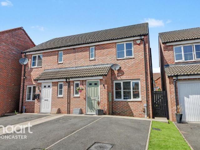 House for sale in Cusworth, South Yorkshire