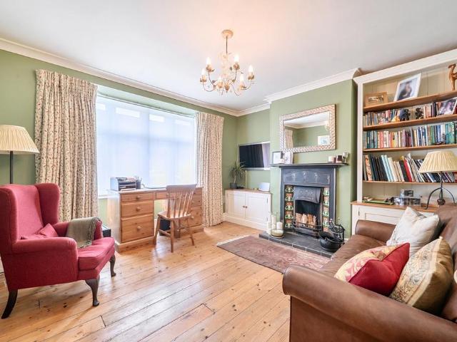 House for sale in Northwood, Greater London