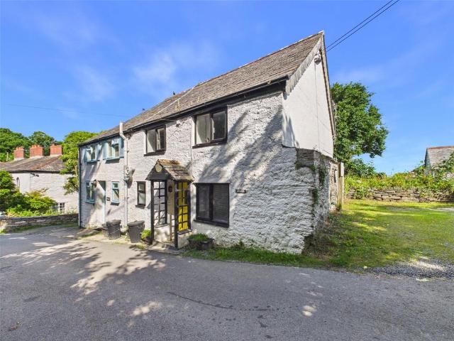 House for sale in Trevalga, Cornwall