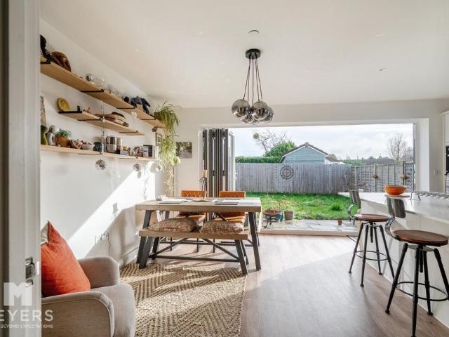 House for sale in Hayes, Colehill