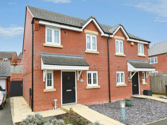 House for sale in Creswell, Baswich