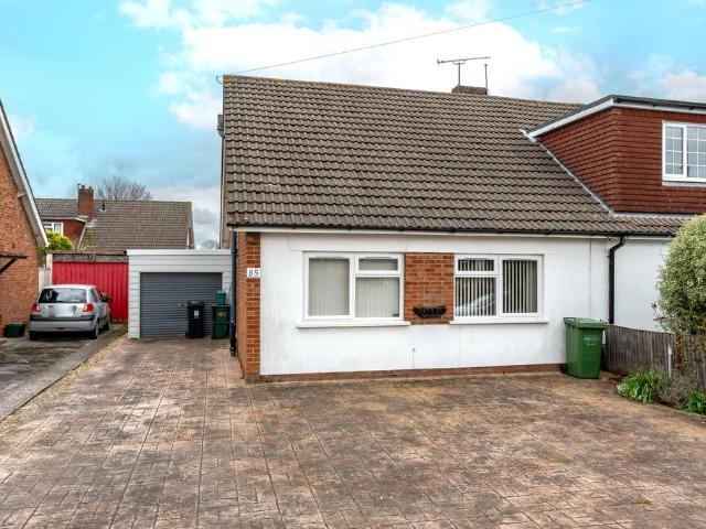 House for sale in Stoke Lodge and The Common, Bradley Stoke