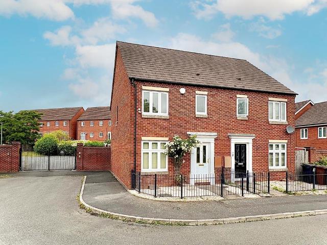 House for sale in Ettingshall, Wolverhampton