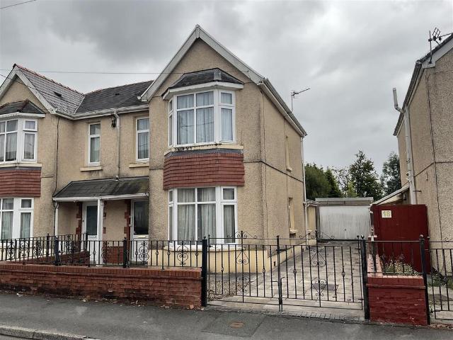 House for sale in Tir-y-dail, Ammanford