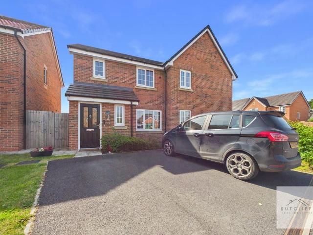 House for sale in Cabus, Lancashire
