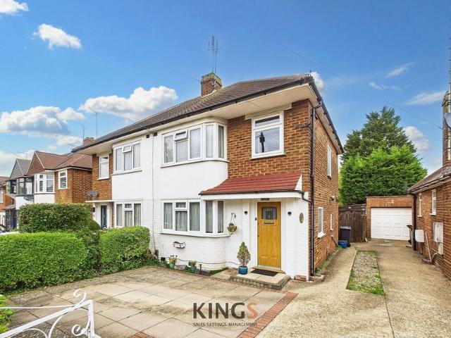 House for sale in South Mimms, Hertfordshire