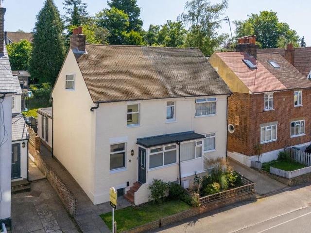 House for sale in Meadvale, Red Hill
