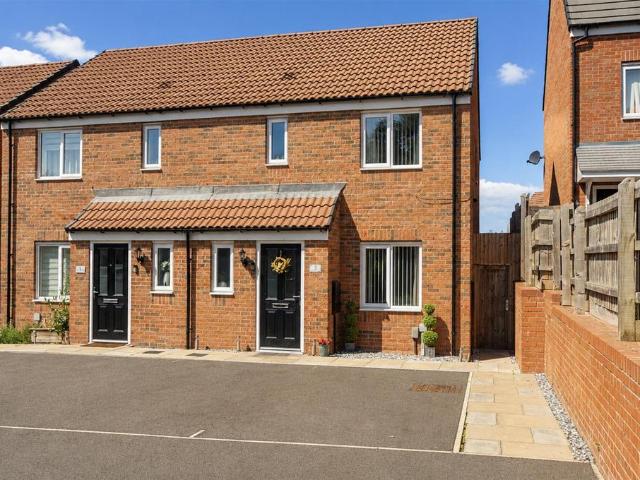 House for sale in Caldermill, East Midlands