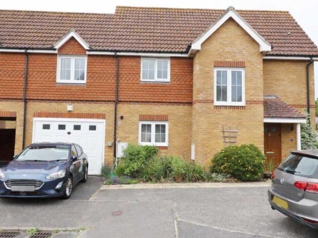 House for sale in Spring Vale, Hampshire