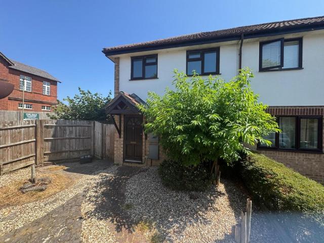 House for sale in Bolton Low Houses, Hampshire
