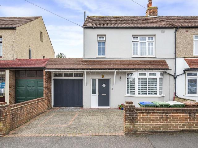 House for sale in Crook Log, Greater London