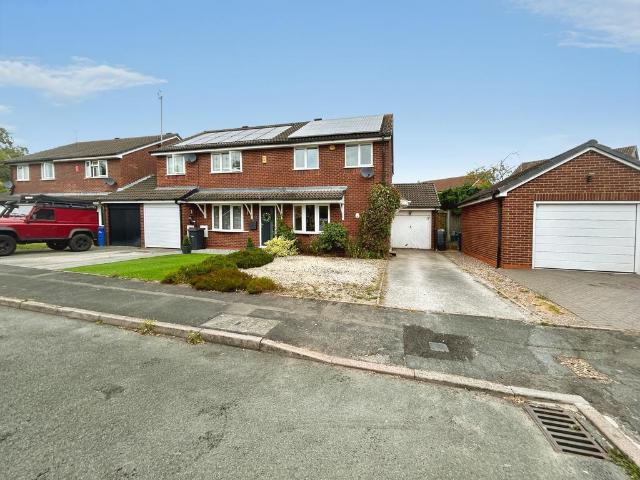 House for sale in Beamhurst, Staffordshire