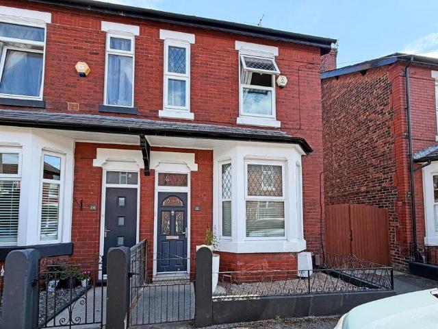 House for sale in Timperley, Trafford Park