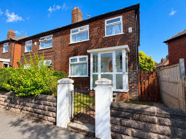 House for sale in Cheadle Hulme, Greater Manchester