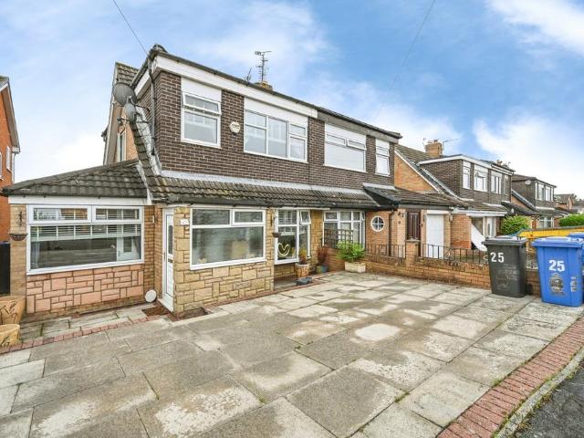 House for sale in Whittle Hall, Warrington