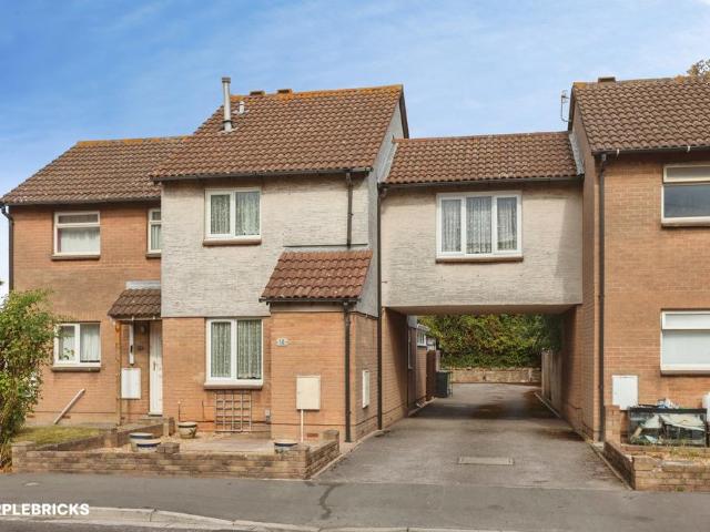 House for sale in Feckenham, City Of Bristol