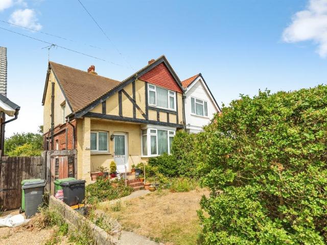 House for sale in Bulverhythe, Guestling Green