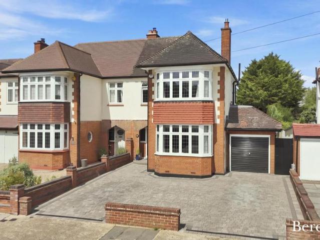 House for sale in Corbets Tey, Greater London