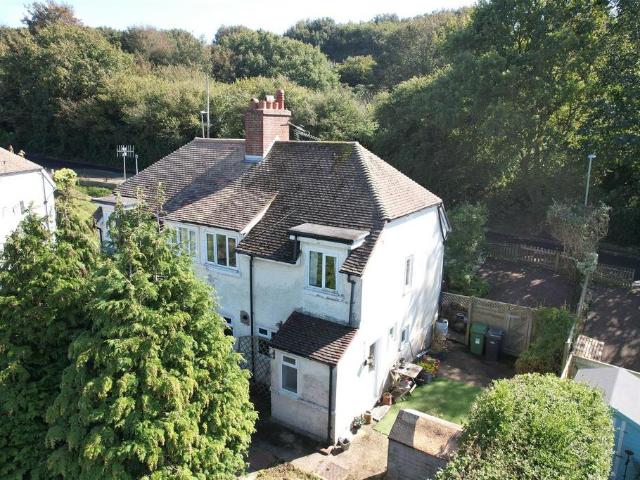 House for sale in Belmont, Guestling Green