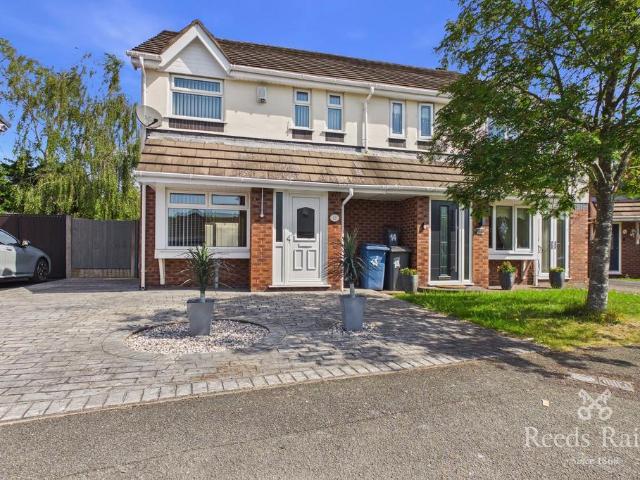 House for sale in Croxteth, Liverpool