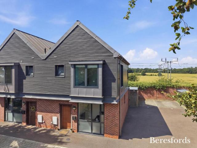 House for sale in Duton Hill, Essex