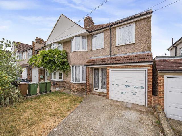 House for sale in London Borough of Bexley, Greater London