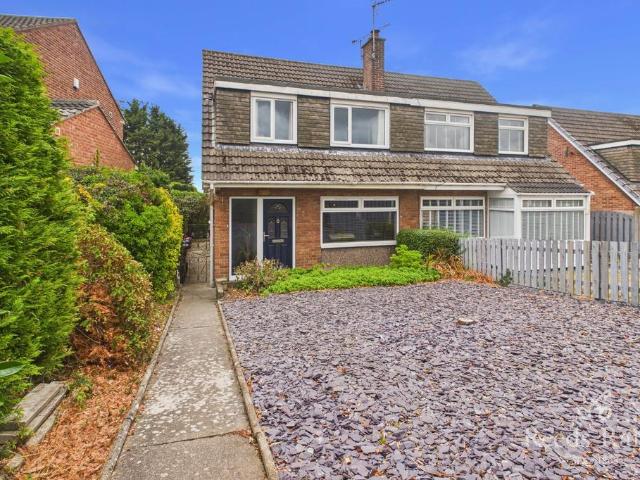 House for sale in Aston cum Aughton, Aston