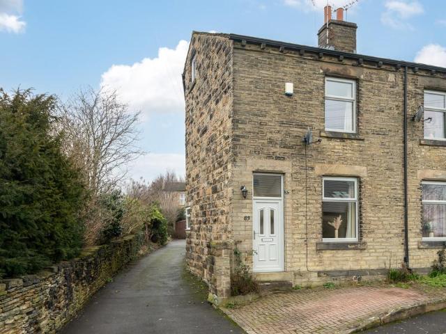 House for sale in Little Gomersal, West Yorkshire