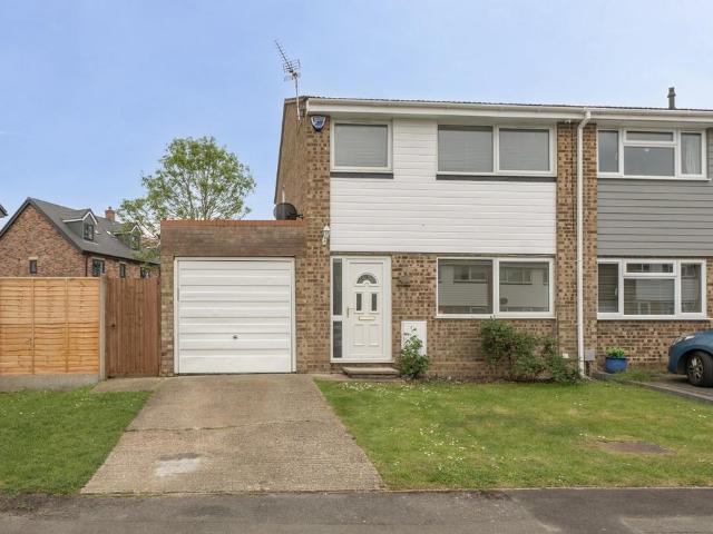 House for sale in Meppershall, Bedfordshire