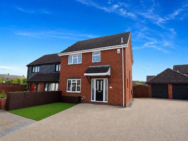 House for sale in Goldington, Bedford