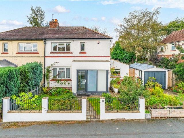 House for sale in Newall, Leeds