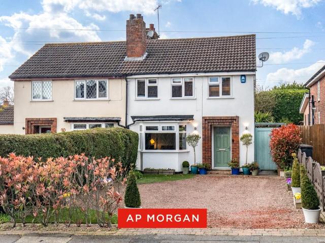 House for sale in Bromsgrove, Worcestershire