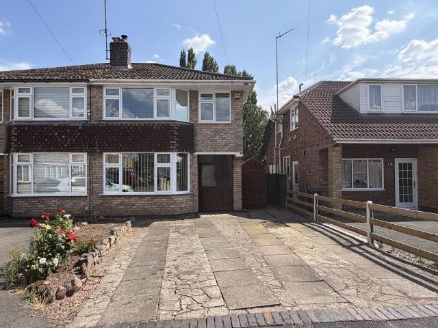 House for sale in Bedworth Heath, Camp Hill