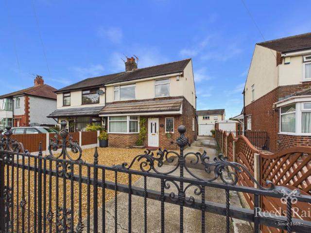 House for sale in Higher Bartle, Lancashire