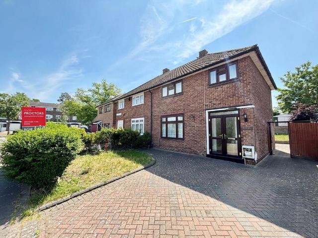 House for sale in London Borough of Lewisham, Greater London