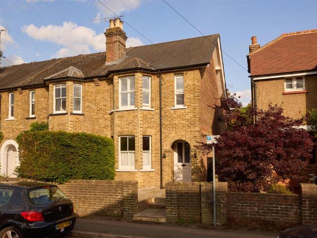 House for sale in Pachesham Park, Surrey
