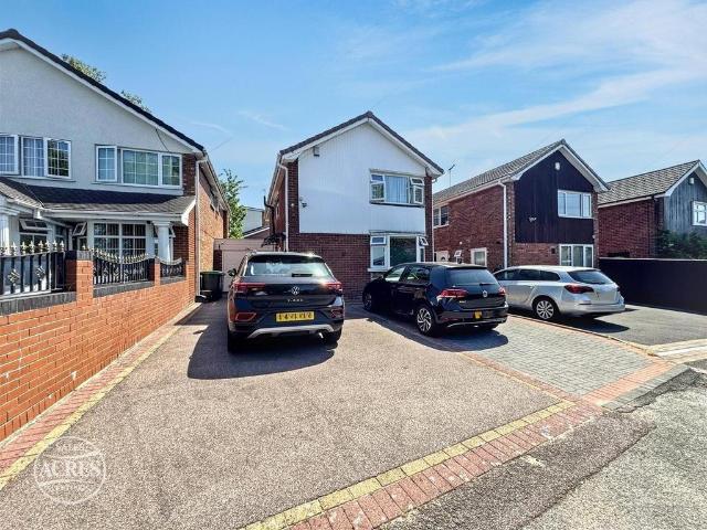 House for sale in West Bromwich, West Midlands