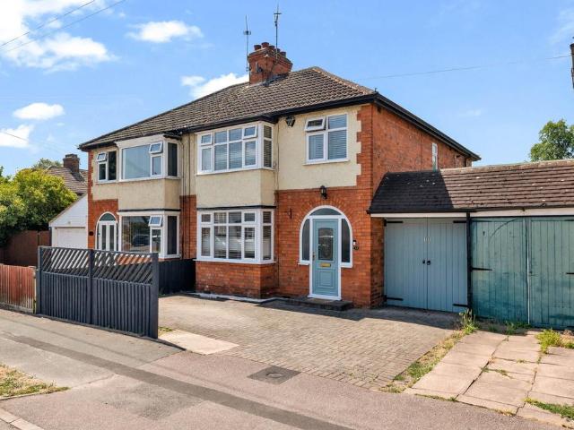 House for sale in Elmfield, Leicestershire