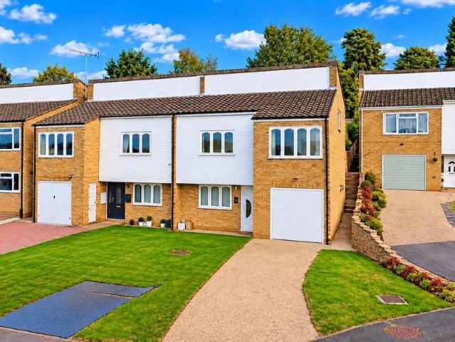 House for sale in Hemel Hempstead, Dacorum