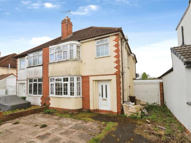 House for sale in Goldthorn Park, West Midlands
