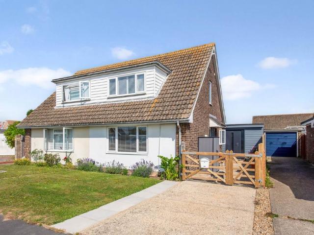 House for sale in Littlecote, West Sussex