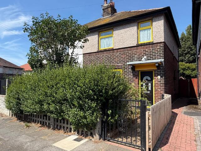 House for sale in Common Edge, Blackpool